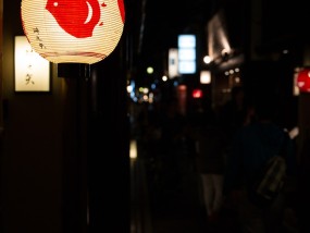 蜜雪冰城，港股上市之路的探索与展望