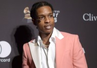 A$AP Rocky为专辑因泄漏和样品清理而延迟向歌迷道歉